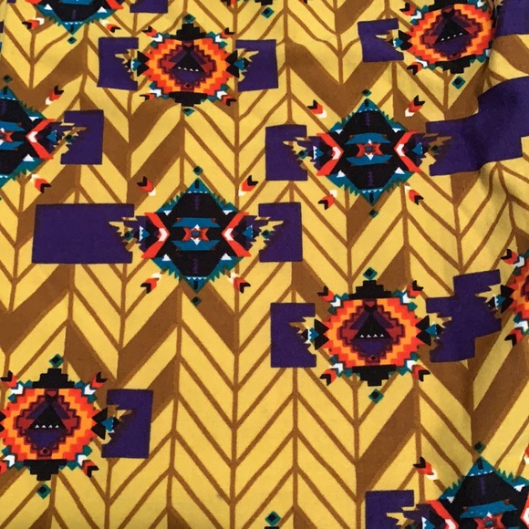 LuLaRoe Leggings - Picture 2 of 2